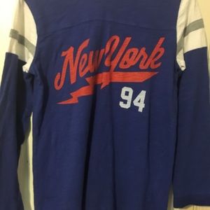 Old Navy long sleeve hoodie. Size XL boys 14/16.